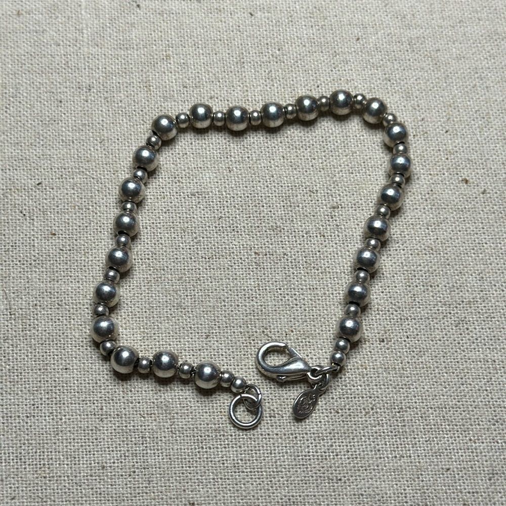 💛 Premier Designs Silver Plated Ball Bracelet
